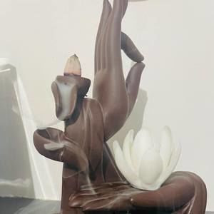 Meet your Posher, Melanie